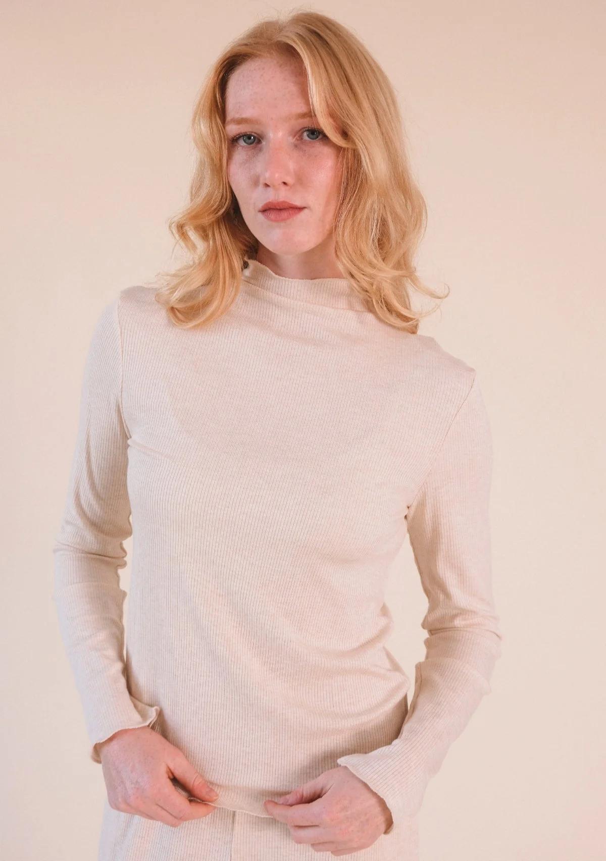 Norma Modal Ribbed Turtleneck – Heather Almond