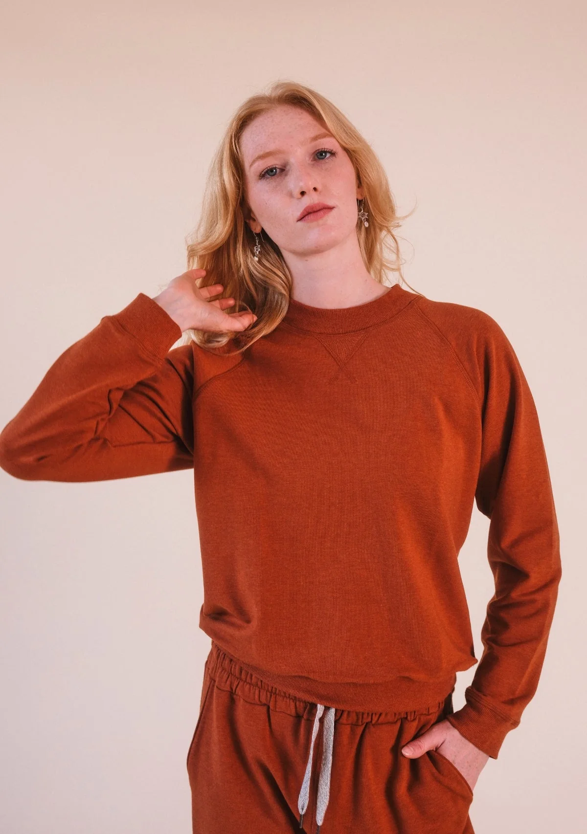 Agnes Raglan Organic Cotton + Tencel™ Sweatshirt – Rust