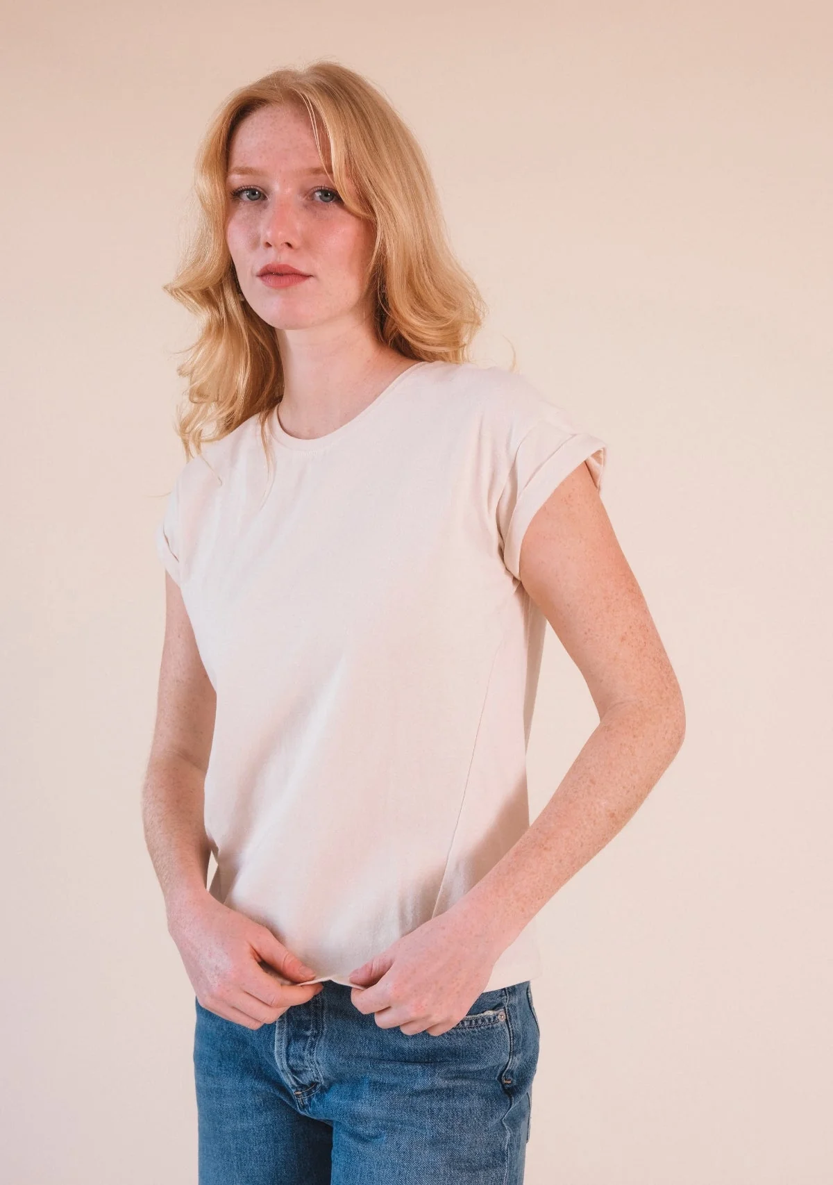 Jane Cuffed Hemp Tee – Natural
