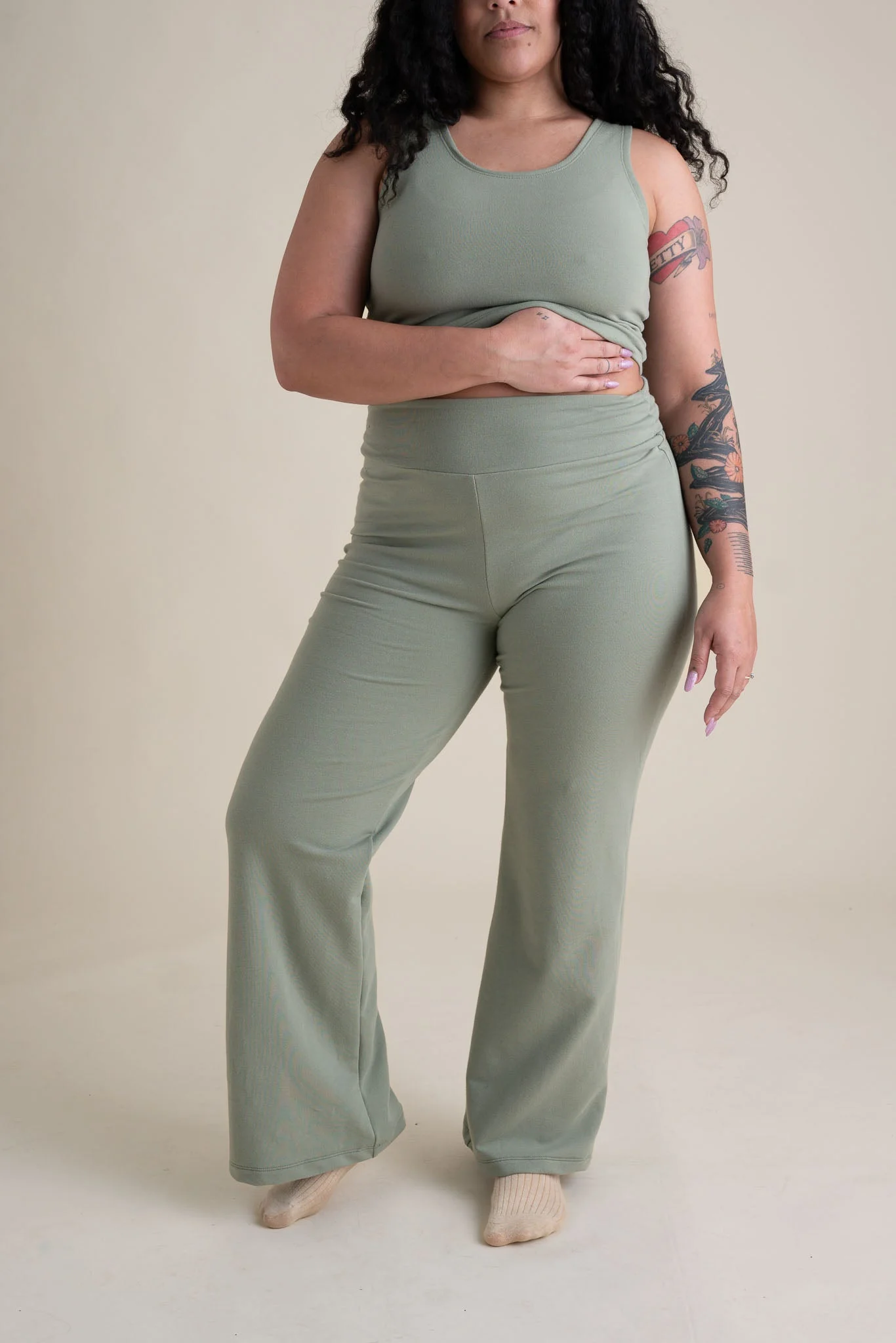 Eleanor Pants (Updated) in Pistachio