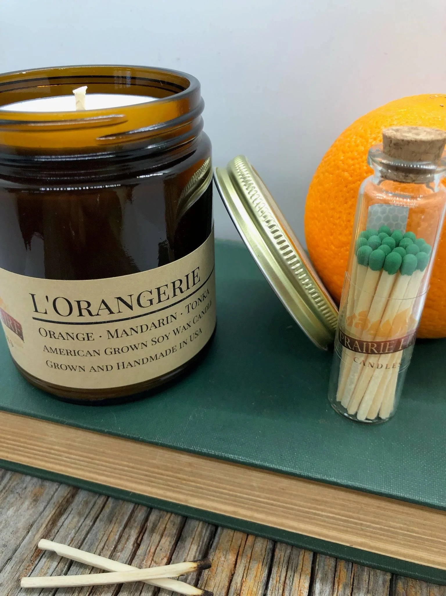 L’Orangerie Soy Wax Candle | 9 oz Amber Apothecary Jar